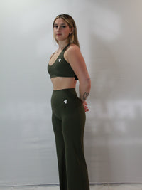 709 V-Neck Sports Bra
