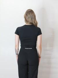 Women’s Seamless Short-Sleeve Tee