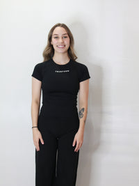 Women’s Seamless Short-Sleeve Tee